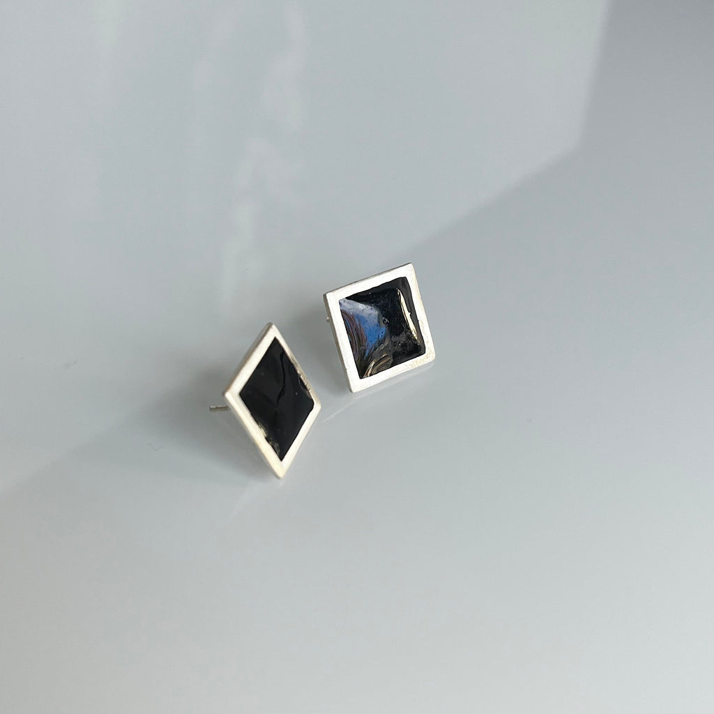 Noir Cubes Earrings