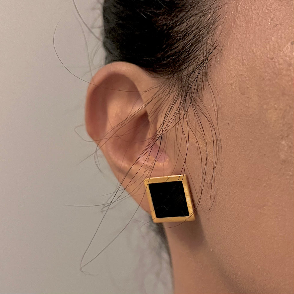 Noir Cubes Earrings
