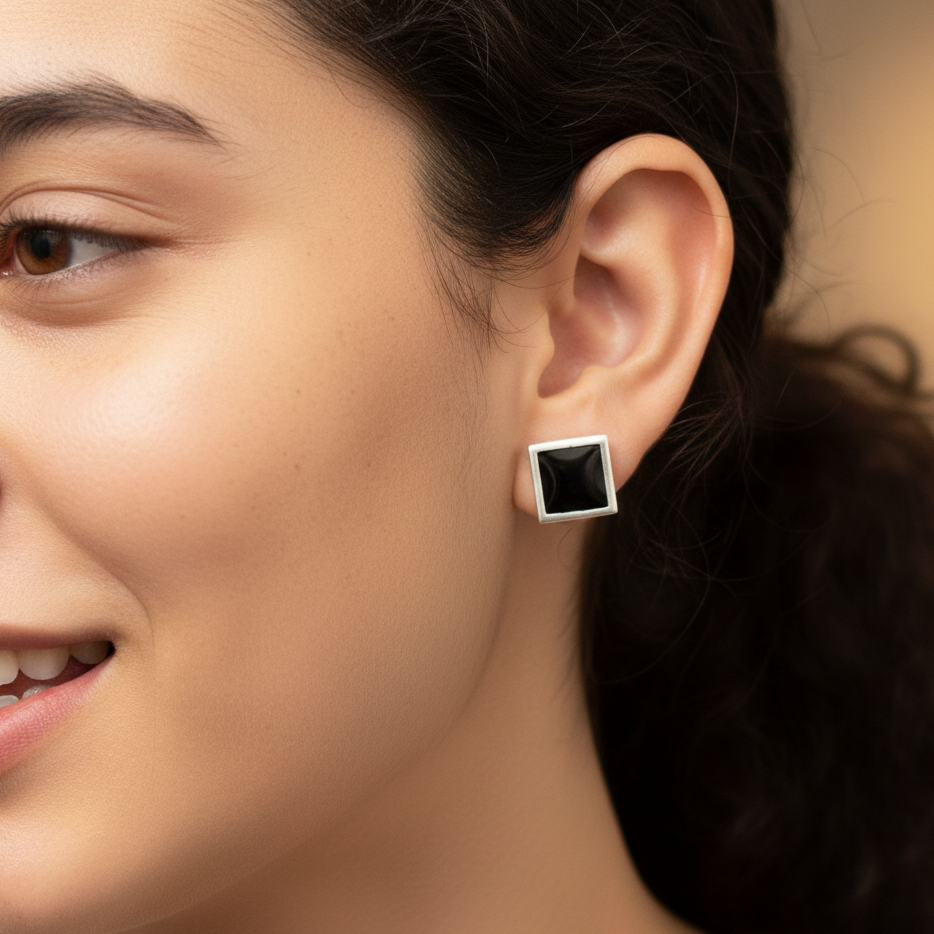 Noir Cubes Earrings