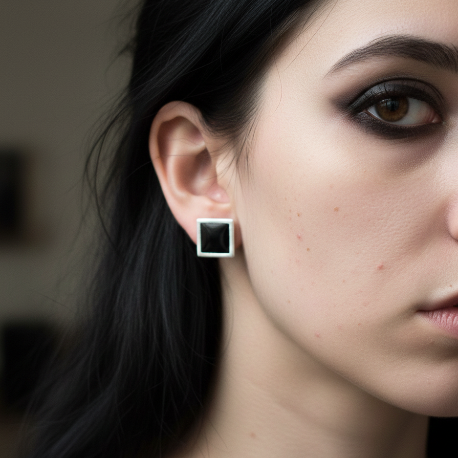 Noir Cubes Earrings